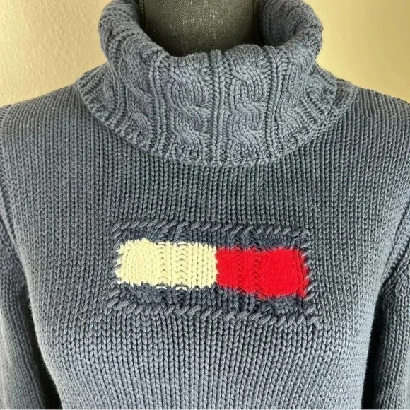 Tommy Hilfiger Women’s Vintage Red, White, Blue Knit Sweater Size Large - Picture 7 of 10